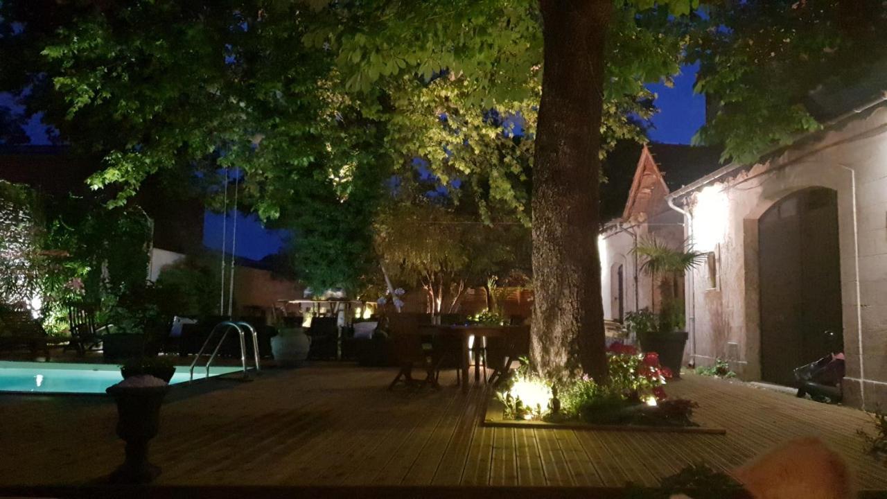 Le 4 Feuilles En.Camargue Otel Bernis Dış mekan fotoğraf